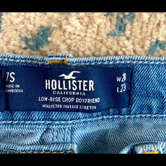 Hollister Jeans - Picture 2 of 5